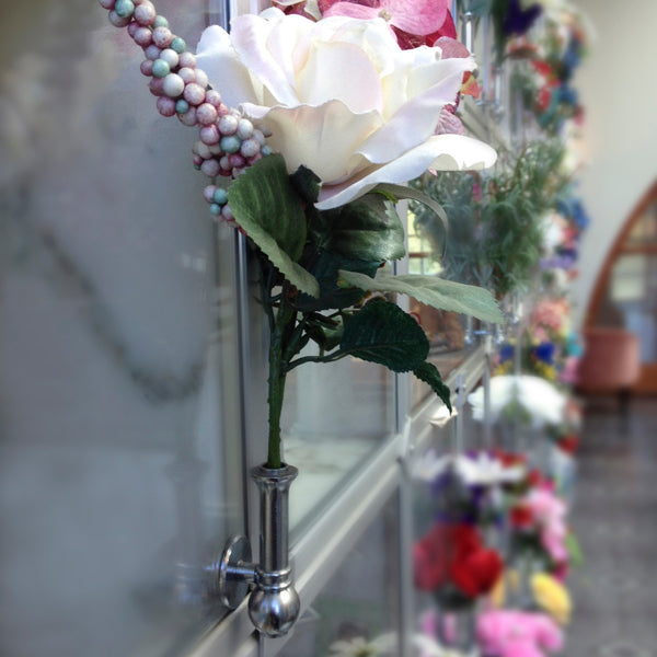 Vase à fleur pour niche