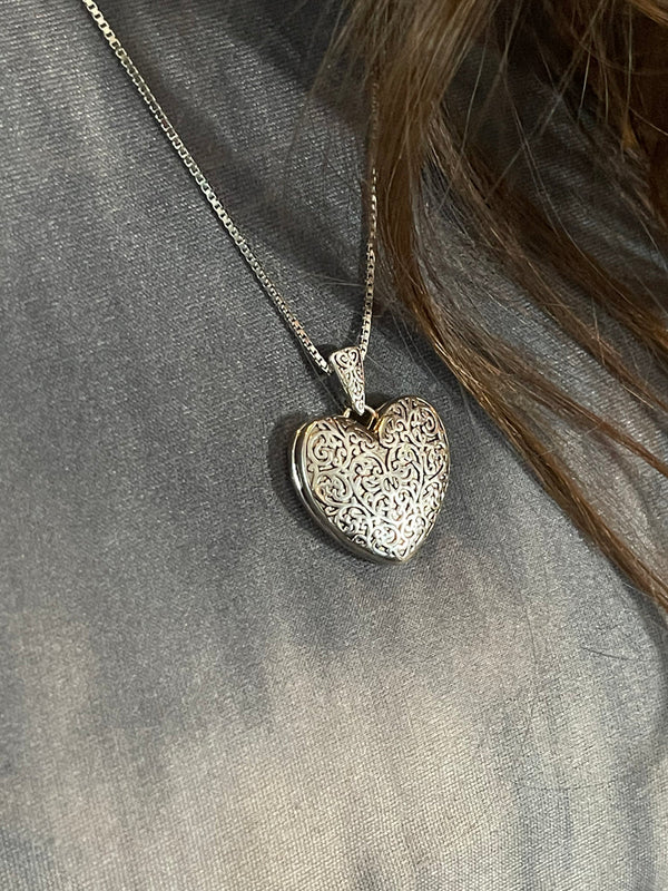 Eternal Heart necklace